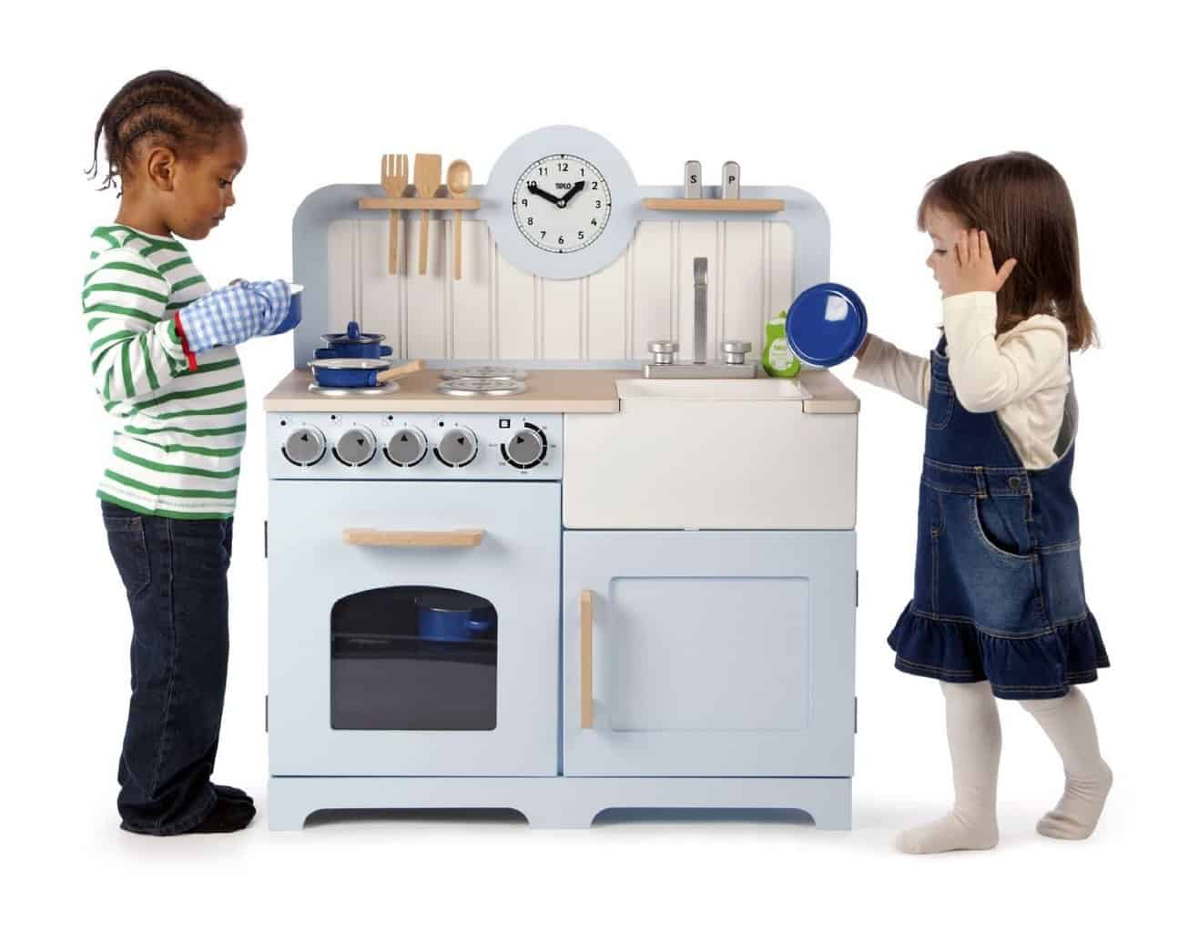 20 Best Play Kitchens for Toddlers