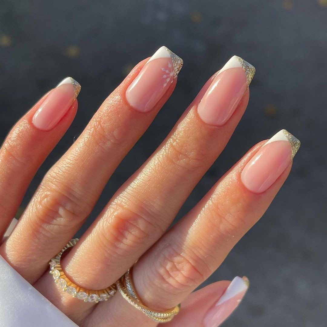 Coffin:Ballerina Nails