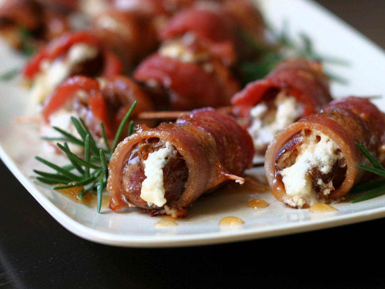 Bacon-Wrapped_Dates