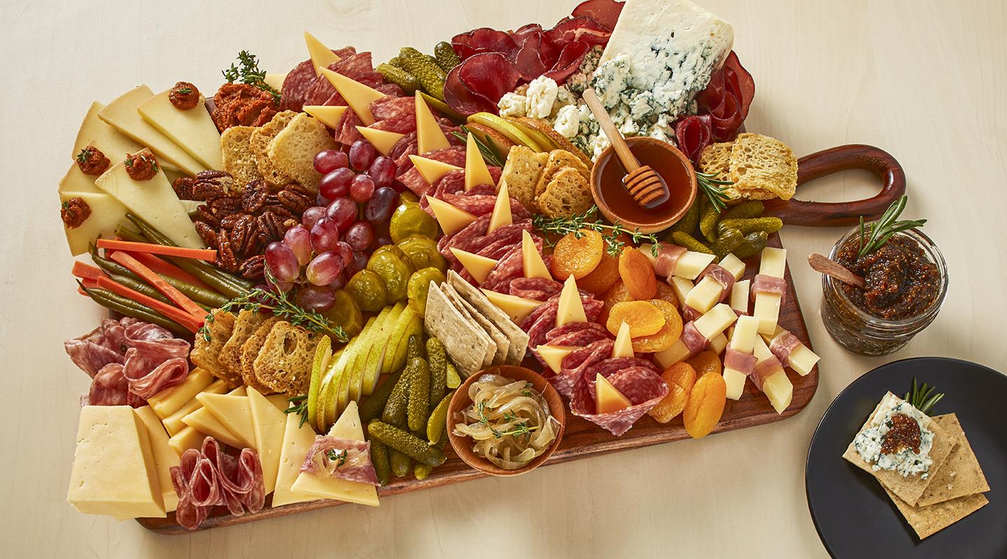 Cheese_and_Charcuterie_Board