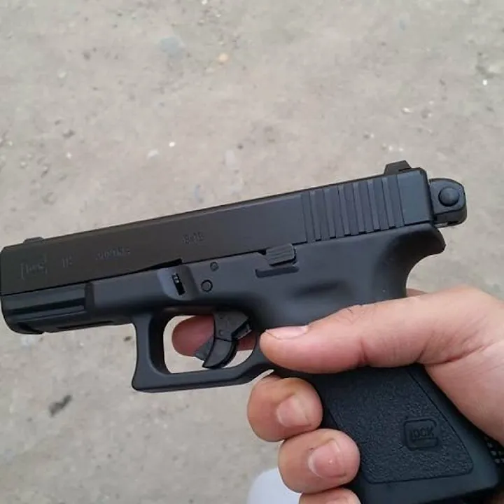 Glock 18 (9mm Select-Fire)