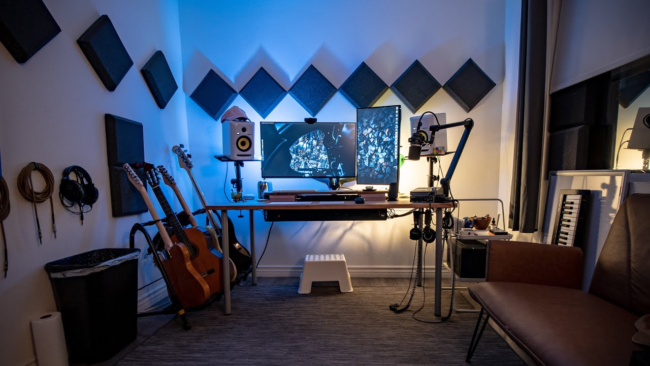 Studio Room