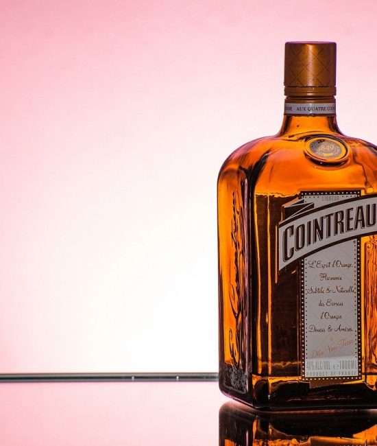 Cointreau Substitutes: Alcoholic and Non-Alcoholic Options