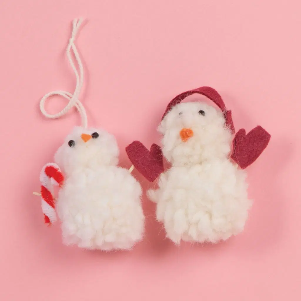 Create Adorable Pom-Pom Snowmen with Felt and Yarn