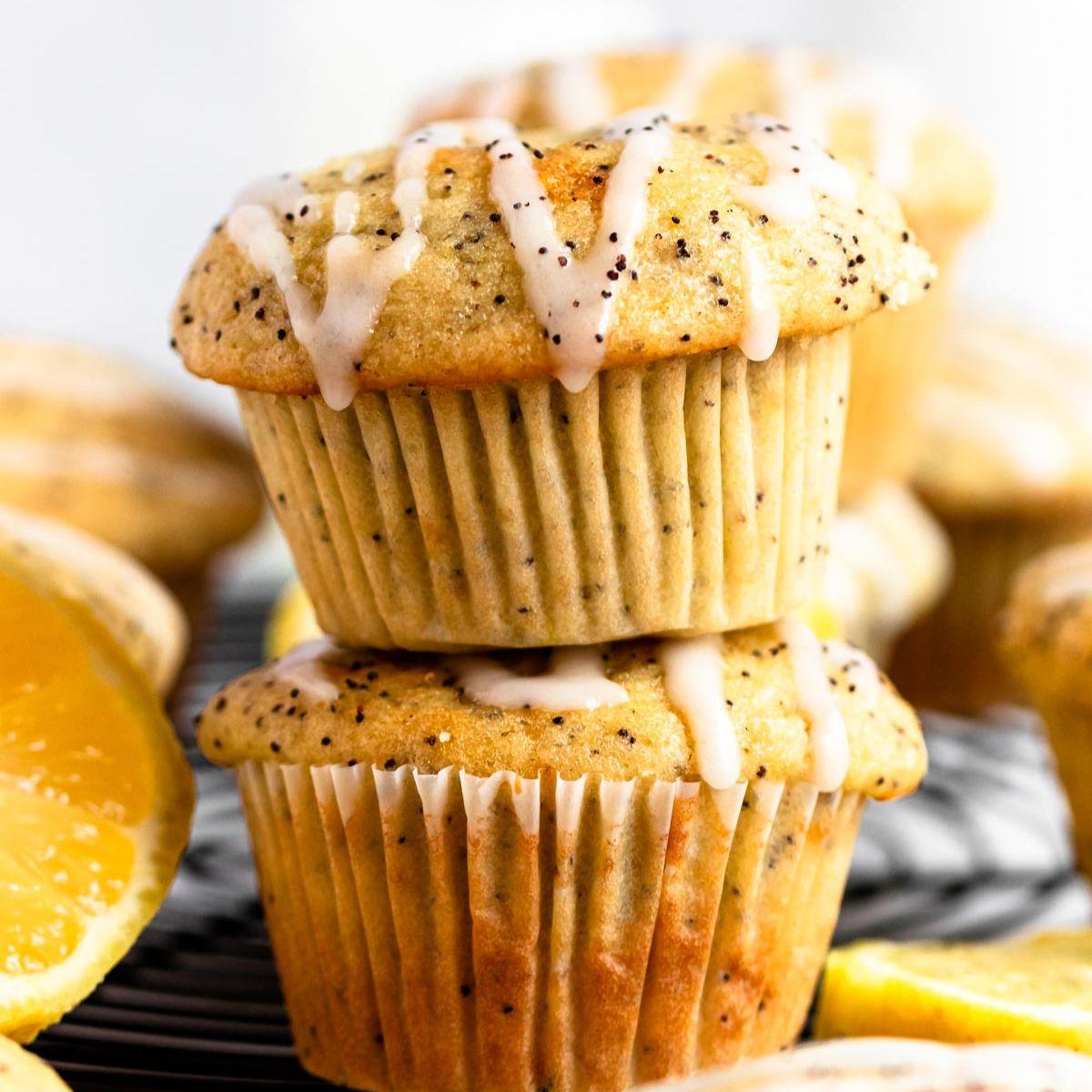 Lemon_Poppy_Seed_Muffin