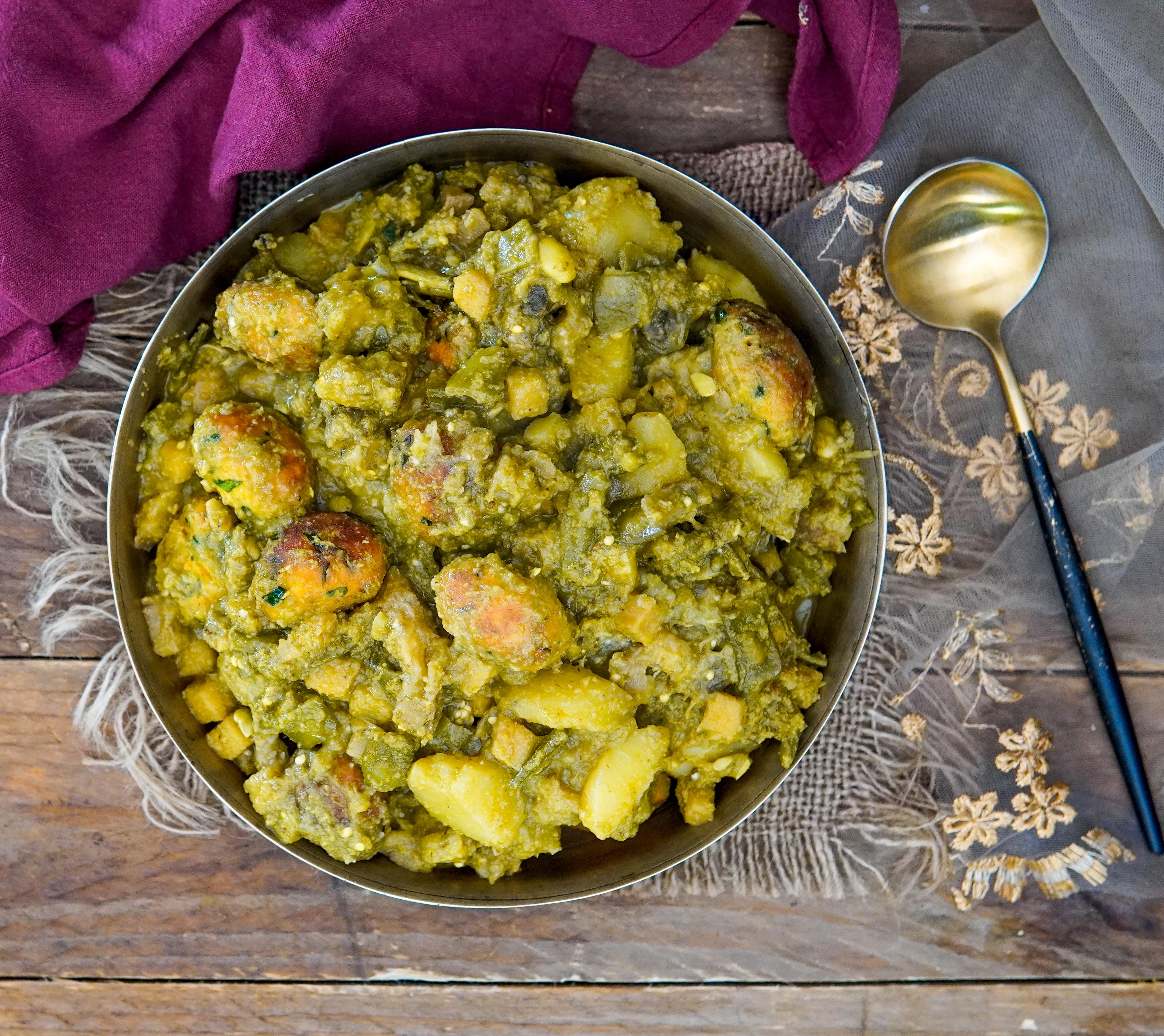 Undhiyu_Gujarati_Vegetable_Dish