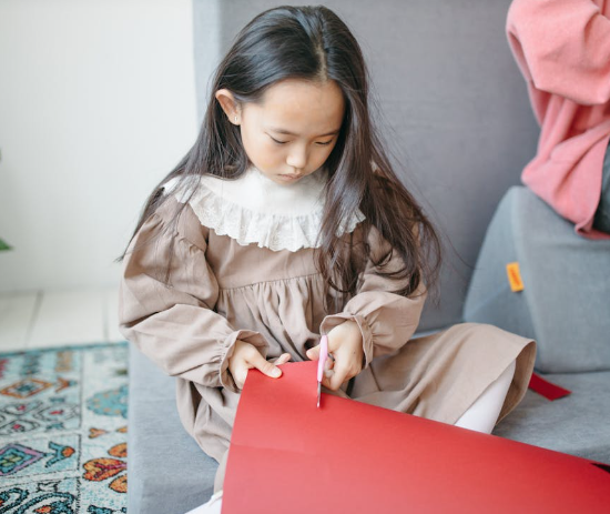 Seasonal Crafting: Cozy Winter Projects for Kids to Try Indoors