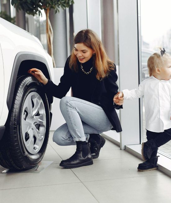 Finding the Perfect Family Car: How VIN Decoders Can Help You Make a Smart Choice