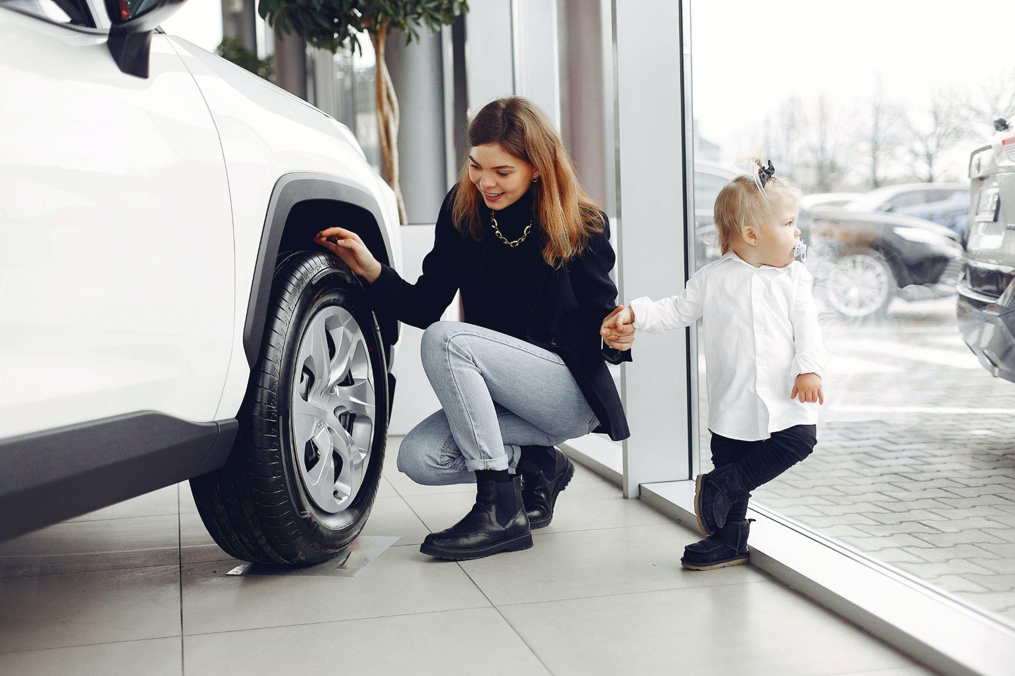 Finding the Perfect Family Car: How VIN Decoders Can Help You Make a Smart Choice