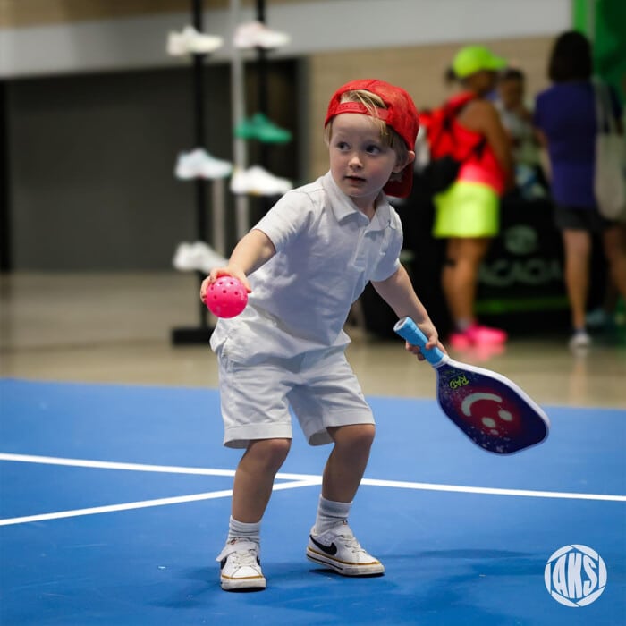 What Pickleball Paddle Should You Purchase For Your Kid?