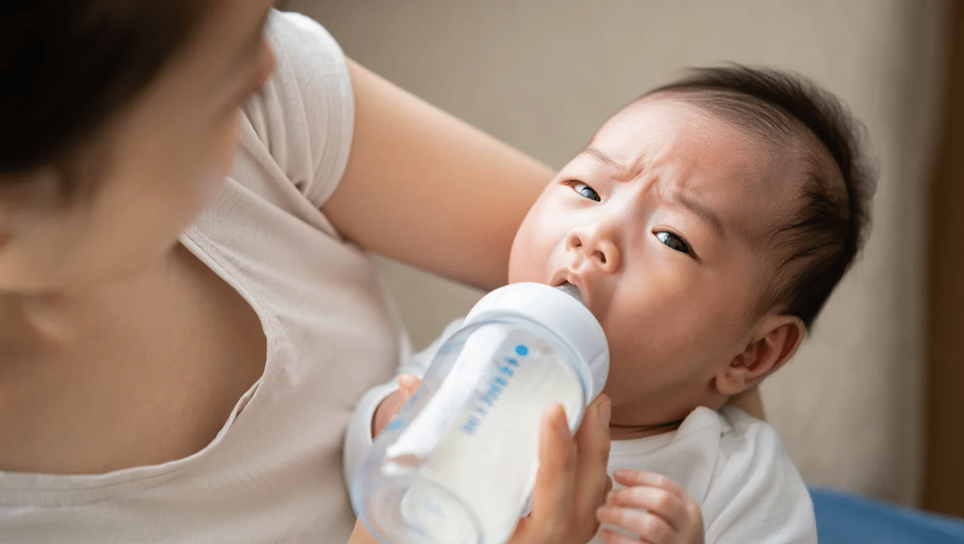 How_Tongue_Tie_Affects_Bottle_Feeding