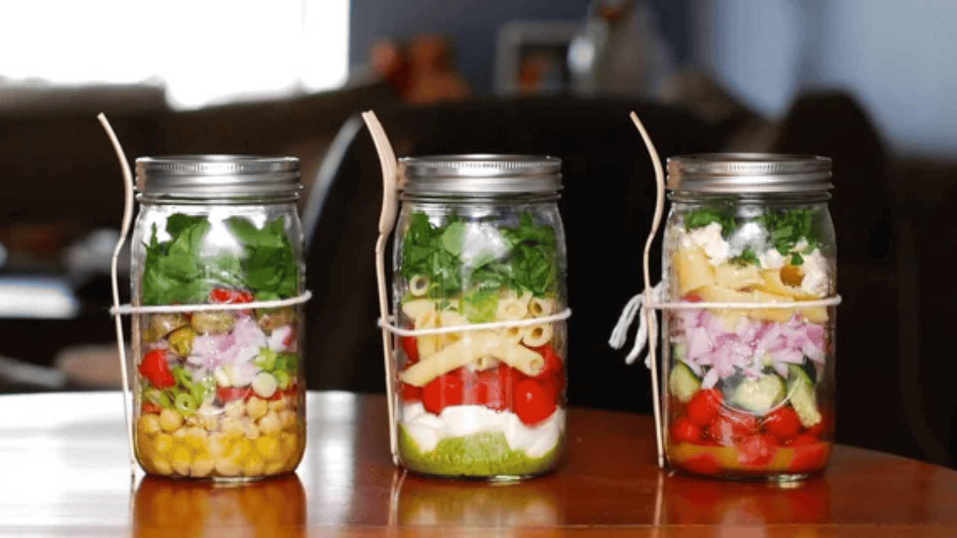 Caprese_Pasta_Jars