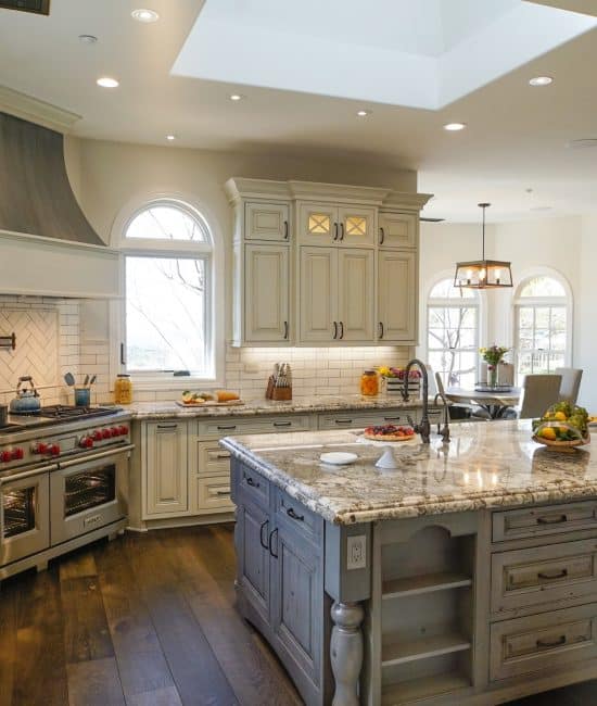 From Cramped to Culinary Chic: Kitchen Remodeling Solutions East of Downtown San Diego