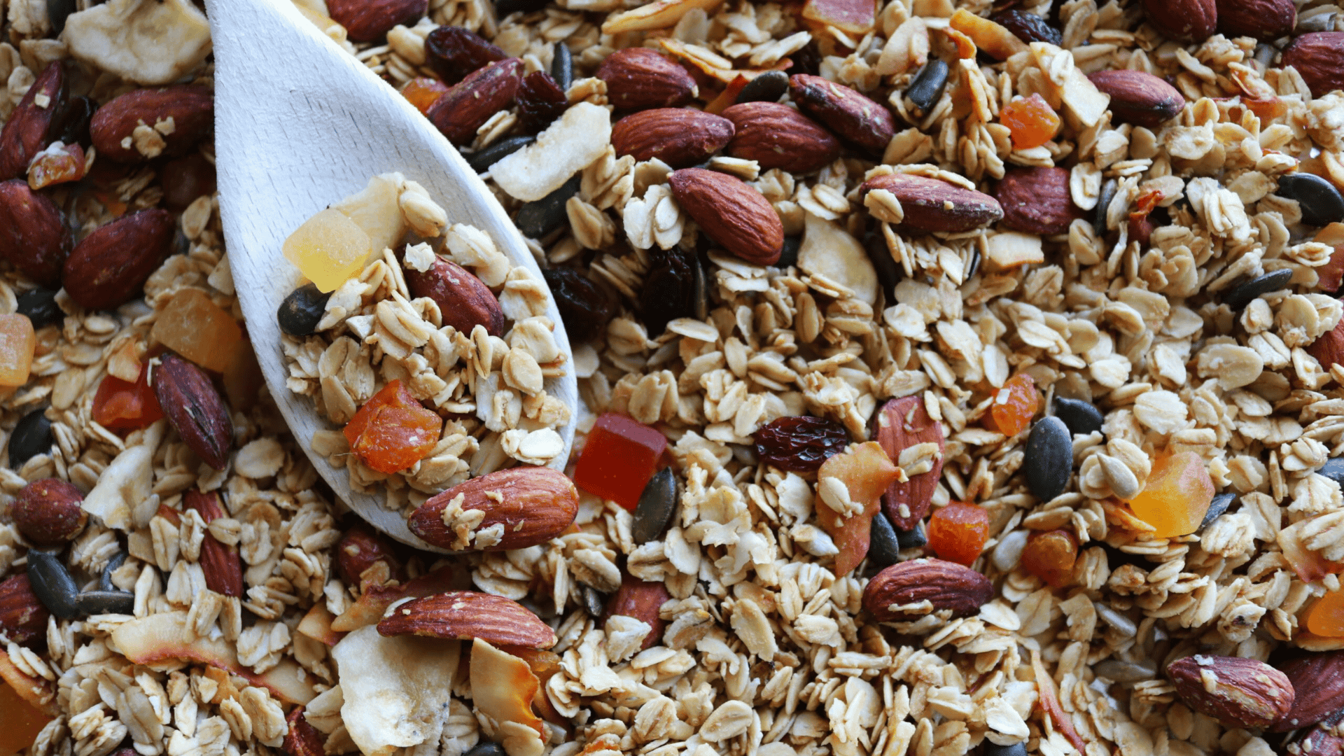 Granola_with_Dried_Fruit