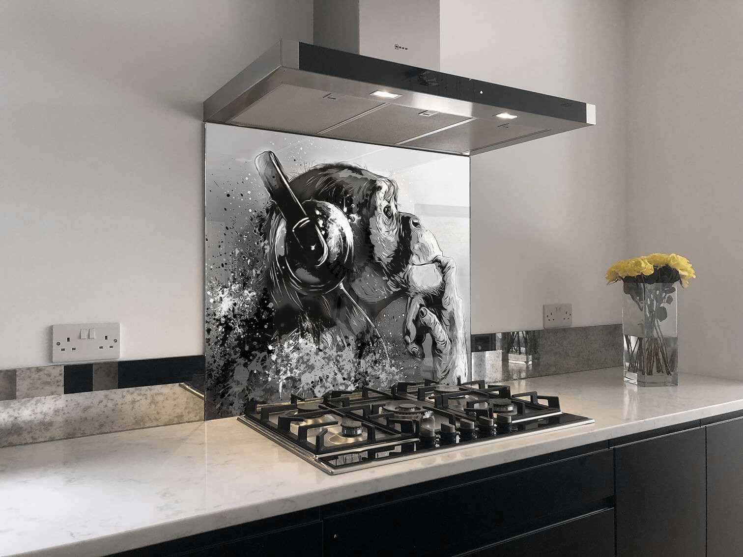 A Glass Splashback is the Perfect Addition to Your Kitchen for Several Reasons