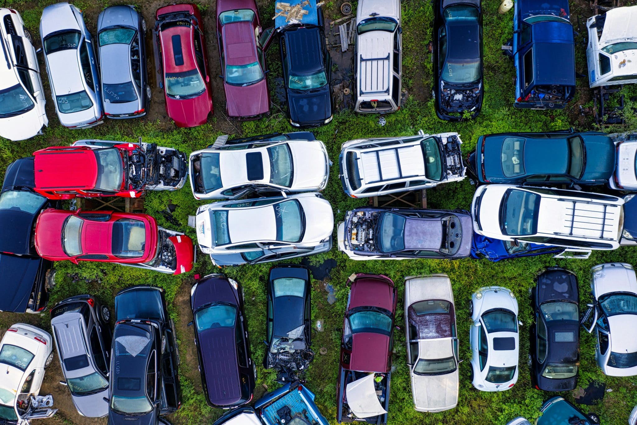 The Advantages of Buying Salvage Cars for Sale Through Online Auto Auctions