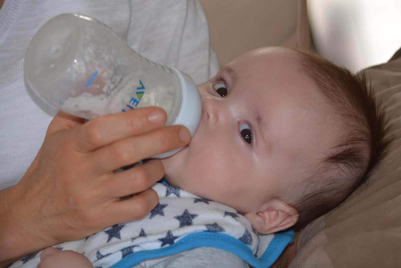 Common Myths About Baby Formula Debunked for New Moms
