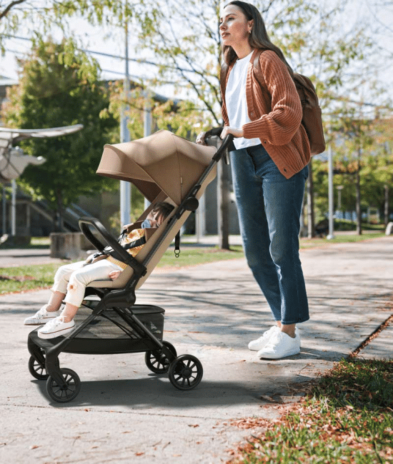 Choose the Best Travel Strollers with Folding Features for childs