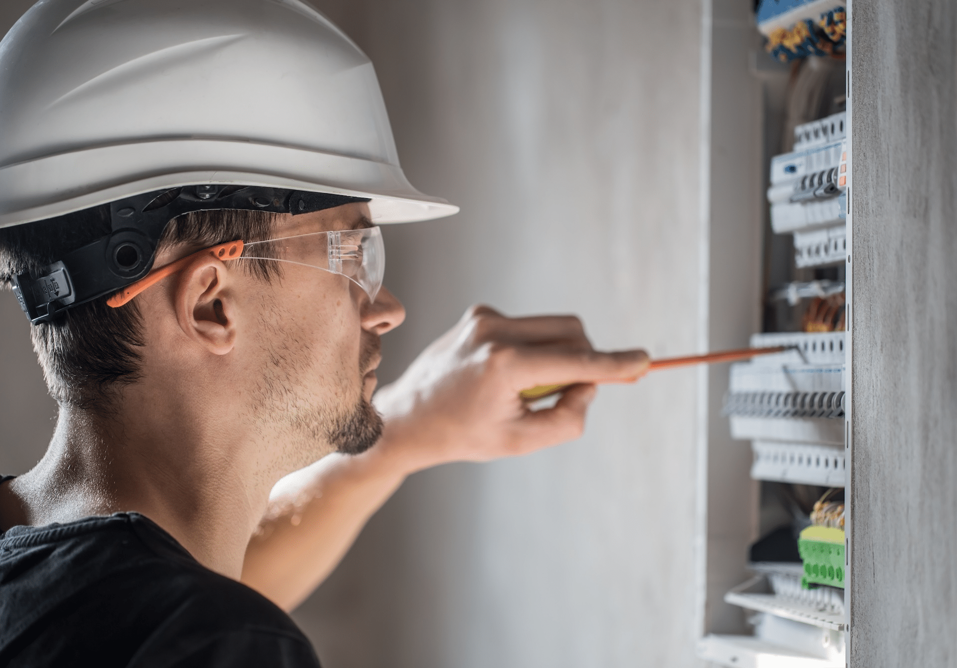 Are You Plugging Into Danger? Signs Your Powerboard Needs Attention