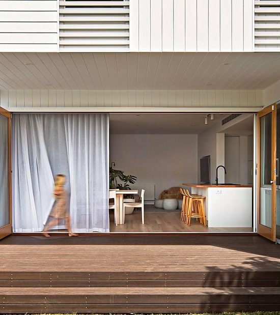 How and Why to Get a Stylish, Durable Garage with Concrete Cladding: A Homeowner’s Guide
