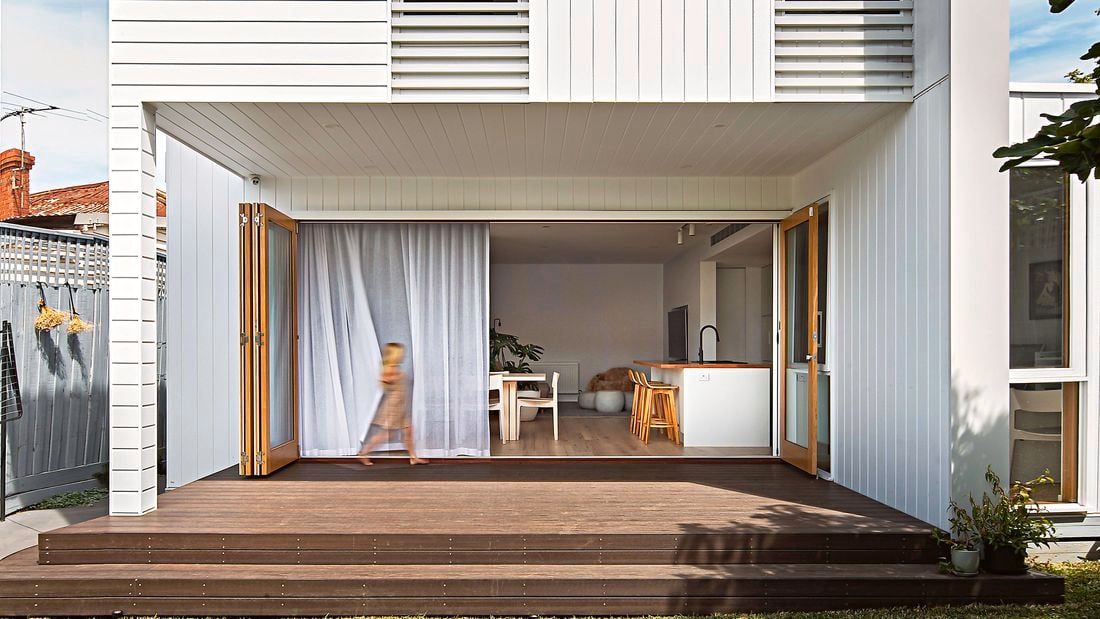 How and Why to Get a Stylish, Durable Garage with Concrete Cladding: A Homeowner’s Guide