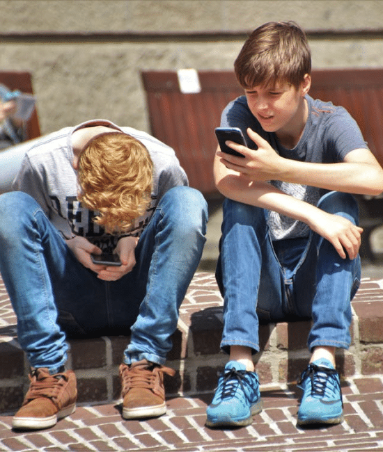 How to Teach Teens About Responsible Gambling and Safe Gaming